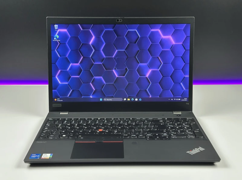 Lenovo ThinkPad T15 Gen 2 z i5-1145G7, ekran FHD 15.6", modem LTE. Laptop biznesowy z energooszczędnym procesorem Intel 11. generacji.