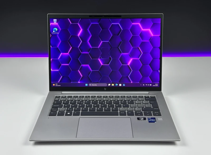HP ZBook Firefly 14 G9 z i7-1265U, ekranem 14" FHD+, grafiką T550 (4GB). Lekka mobilna stacja robocza do projektowania, pracy biurowej i mobilnej.