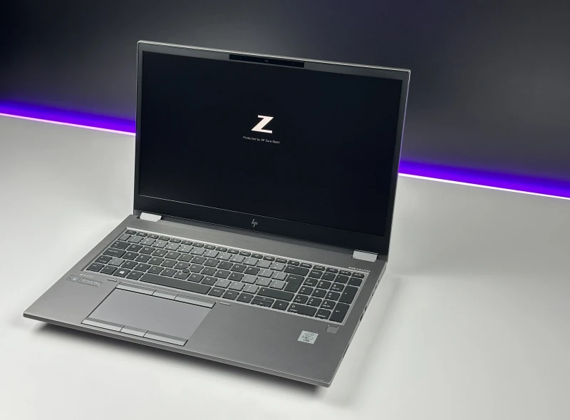 HP ZBook Fury 15 G7 - i7-10850H, ekran 15.6" FHD Sure View, RTX 5000 (16GB). Wydajna stacja robocza do CAD, 3D i profesjonalnych projektów.