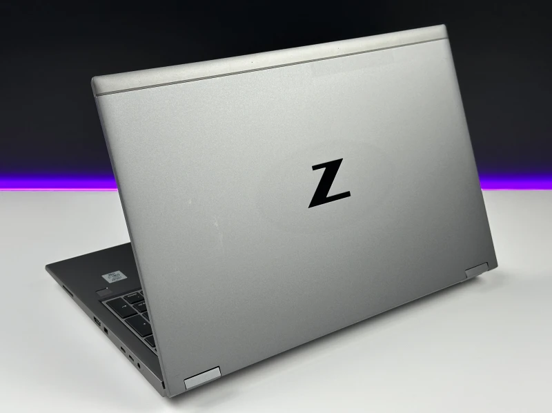 HP ZBook Fury 15 G7 - i7-10850H, ekran 15.6" FHD Sure View, RTX 5000 (16GB). Wydajna stacja robocza do CAD, 3D i profesjonalnych projektów.