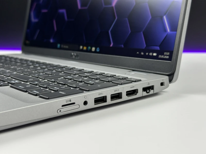 Dell Latitude 5510 – siła klasy biznes. Elegancki, szybki i niezawodny laptop z procesorem i7 - gotowy na intensywne wyzwania codzienności.