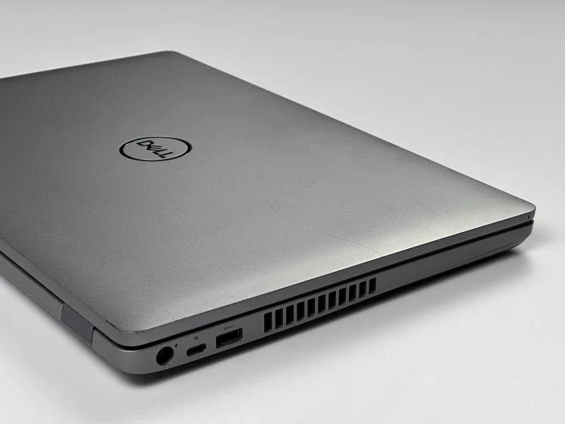 Dell Latitude 5510 – siła klasy biznes. Elegancki, szybki i niezawodny laptop z procesorem i7 - gotowy na intensywne wyzwania codzienności.