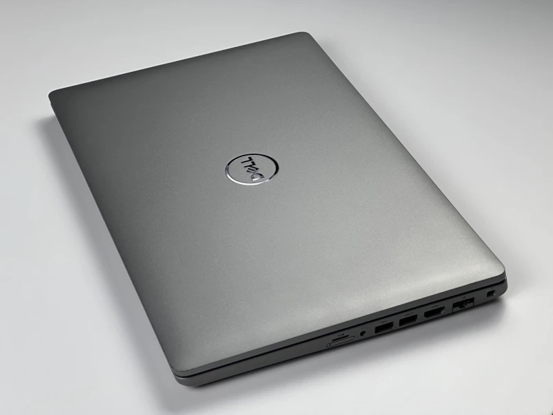 Dell Latitude 5510 – siła klasy biznes. Elegancki, szybki i niezawodny laptop z procesorem i7 - gotowy na intensywne wyzwania codzienności.