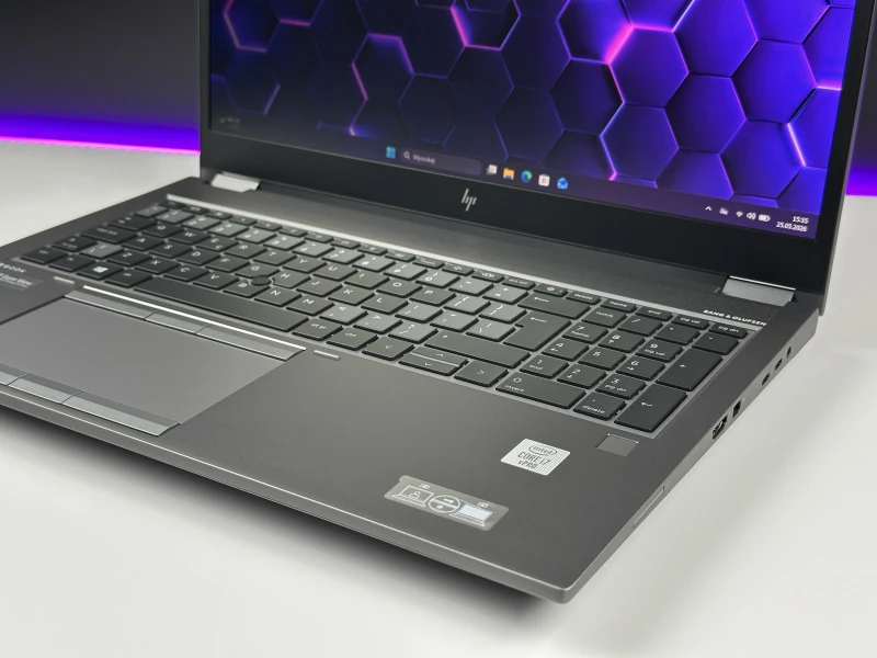 HP ZBook Fury 15 G7 - i7-10850H, ekran 15.6" FHD Sure View, RTX 5000 (16GB). Wydajna stacja robocza do CAD, 3D i profesjonalnych projektów.