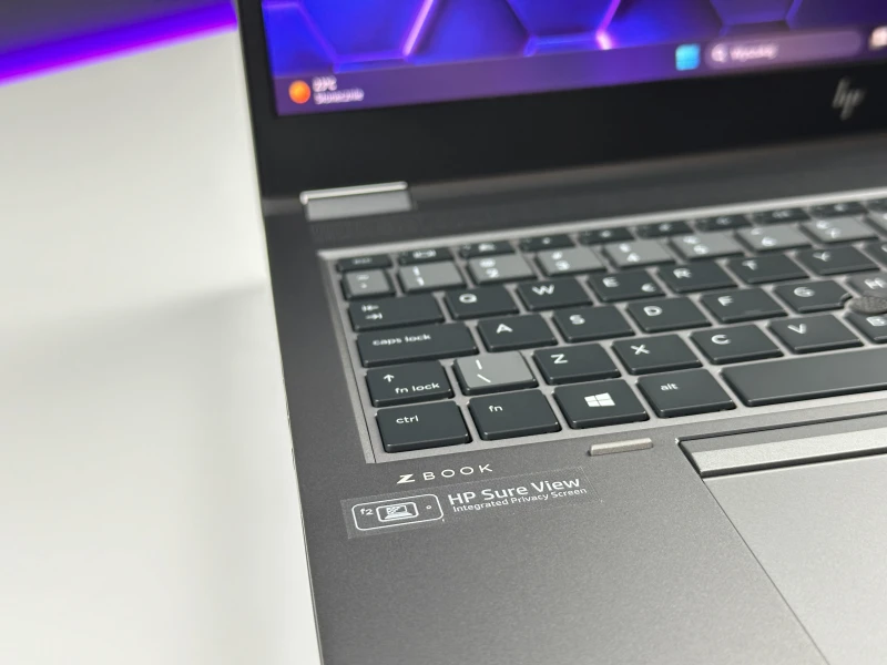 HP ZBook Fury 15 G7 - i7-10850H, ekran 15.6" FHD Sure View, RTX 5000 (16GB). Wydajna stacja robocza do CAD, 3D i profesjonalnych projektów.