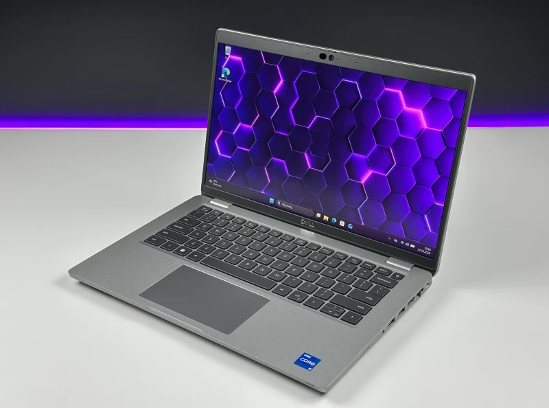Dell Latitude 5431 z i5-1250P i FHD – nowoczesny laptop biznesowy, który łączy wysoką wydajność z mobilnością, idealny do codziennej pracy i podróży.