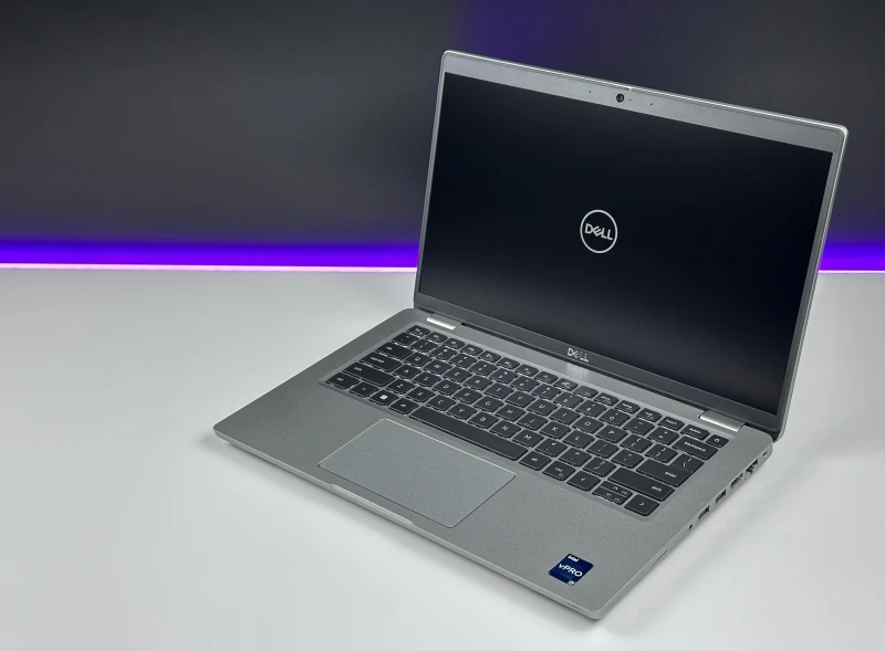 Dell Latitude 5431 z i7-1270P i ekranem FHD 14" to wydajny laptop biznesowy do pracy biurowej, mobilnej i codziennych zadań. Klawiatura QWERTY PL.