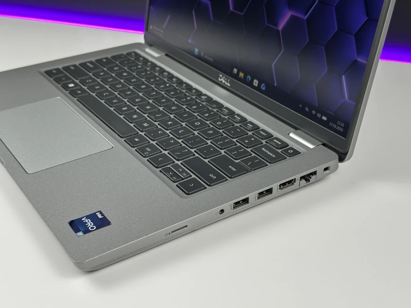 Dell Latitude 5431 z i7-1270P i ekranem FHD 14" to wydajny laptop biznesowy do pracy biurowej, mobilnej i codziennych zadań. Klawiatura QWERTY PL.