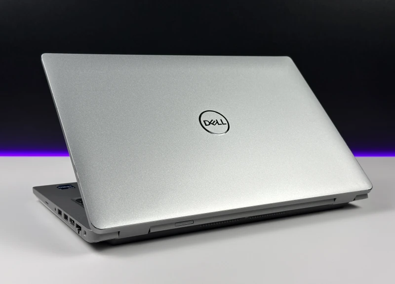 Dell Latitude 5431 z i7-1270P i ekranem FHD 14" to wydajny laptop biznesowy do pracy biurowej, mobilnej i codziennych zadań. Klawiatura QWERTY PL.