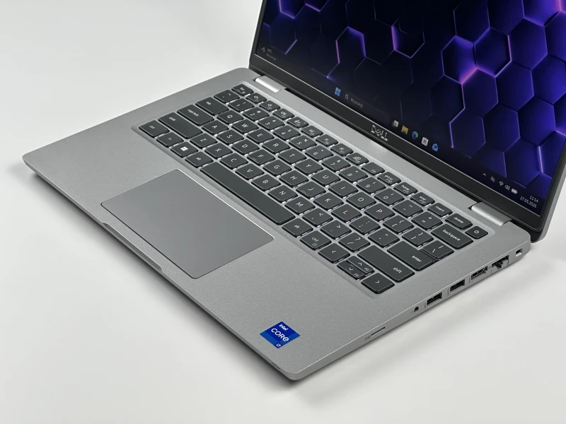 Dell Latitude 5430 – i7-1255U, matryca FHD i biznesowa niezawodność. Wydajność, mobilność i styl, które dotrzymają Ci kroku każdego dnia!