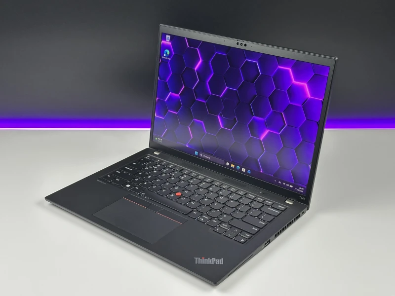 Lenovo ThinkPad T14s Gen 4 - i7-1365U, 32GB LPDDR5. Lekki ultrabook biznesowy z klawiaturą US i obsługą Wi-Fi 6E do nowoczesnej pracy mobilnej.
