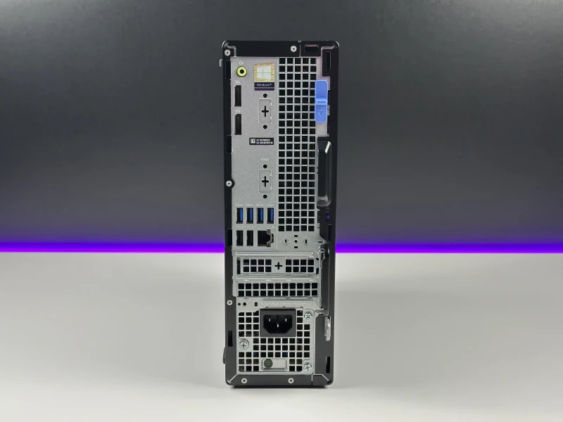 Dell OptiPlex 5080 SFF - i5-10600, Intel UHD Graphics 630. Kompaktowy komputer z napędem DVD i wydajnym procesorem 10. generacji.