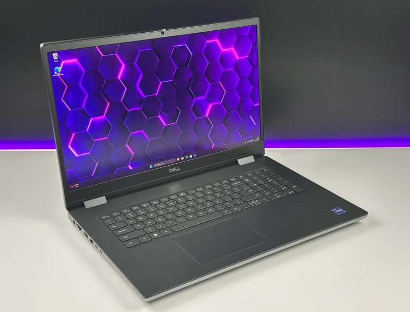Dell Precision 7770 - i9-12950HX, 64GB CAMM, RTX A4500. Stacja robocza z wydajnym systemem chłodzenia do pracy pod dużym obciążeniem.