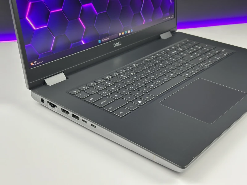 Dell Precision 7770 - i9-12950HX, 64GB CAMM, RTX A4500. Stacja robocza z wydajnym systemem chłodzenia do pracy pod dużym obciążeniem.