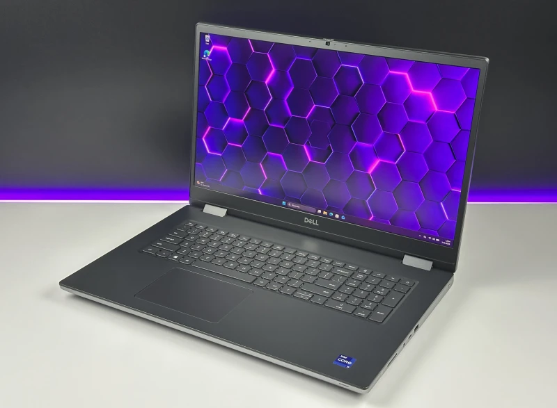 Dell Precision 7770 - i9-12950HX, 64GB CAMM, RTX A4500. Stacja robocza z wydajnym systemem chłodzenia do pracy pod dużym obciążeniem.