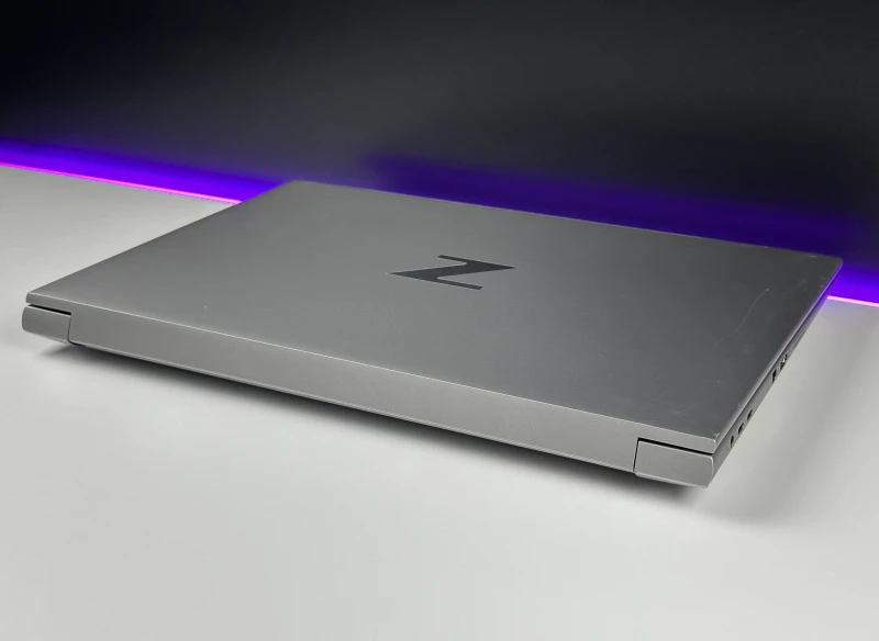 HP ZBook Fury 16 G9 - i7-12850HX, 4K UHD+ OLED, RTX A3000. Stacja robocza z obsługą pamięci DDR5 do profesjonalnych zastosowań.