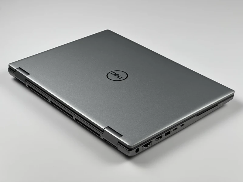 Dell Precision 7670 - i9-12950HX, 4K UHD+ OLED, RTX 3080 Ti. Stacja robocza z wydajną konstrukcją stworzoną do pracy pod dużym obciążeniem.