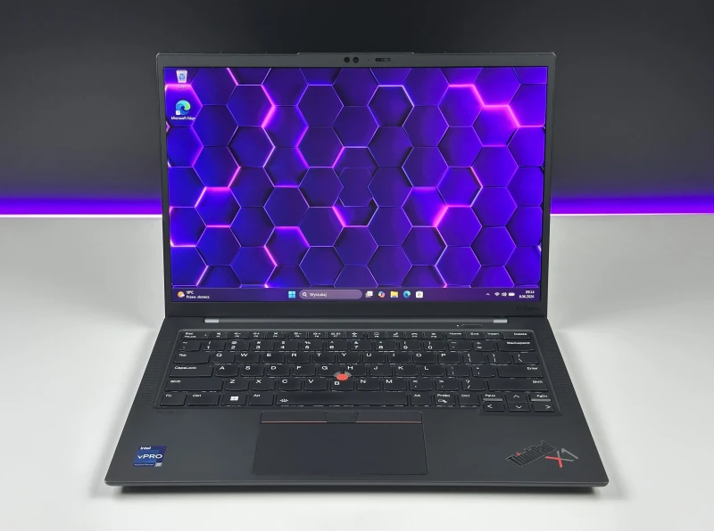 Lenovo ThinkPad X1 Carbon Gen 10 - i7-1265U, 16GB LPDDR5, LTE. Ultralekki laptop premium z klawiaturą US i obsługą Wi-Fi 6E do pracy mobilnej.