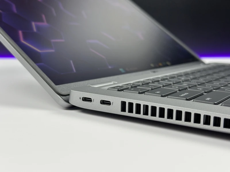 Dell Latitude 5430 - procesor i5-1235U, matryca 14" oraz modem LTE – nowoczesny laptop biznesowy z klawiaturą US, idealny do pracy.