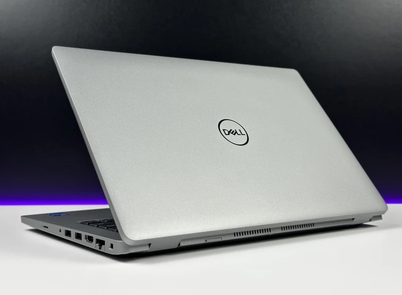 Dell Latitude 5430 - procesor i5-1235U, matryca 14" oraz modem LTE – nowoczesny laptop biznesowy z klawiaturą US, idealny do pracy.