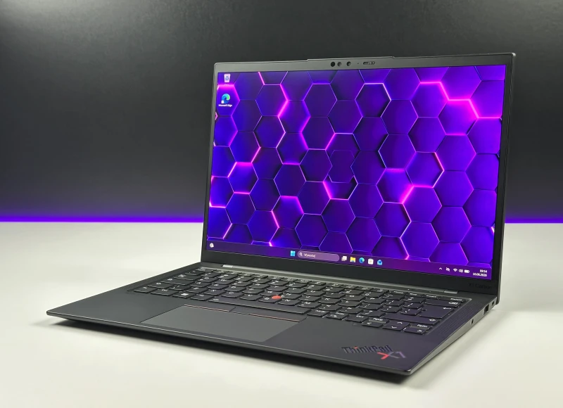 Lenovo ThinkPad X1 Carbon Gen 10 - i7-1265U, 2.8K OLED. Ultralekki laptop z obsługą Thunderbolt 4 i Wi-Fi 6E, stworzony do wymagającej pracy. Lenovo ThinkPad X1 Carbon Gen 10 - i7-1265U, 2.8K OLED. Ultralekki laptop z obsługą Thunderbolt 4 i Wi-Fi 6E, stworzony do wymagającej pracy.