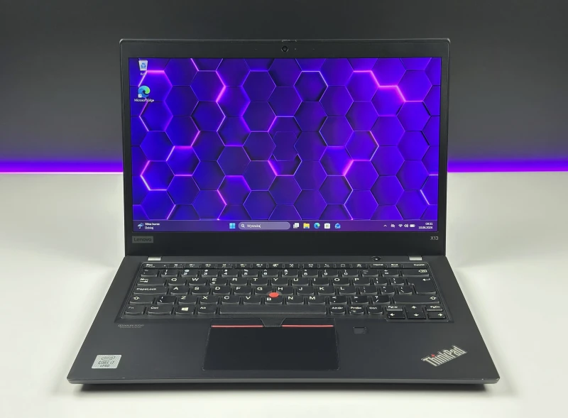 Lenovo ThinkPad X13 Gen 1 i7-10610U, 16GB RAM, dotykowy ekran 13,3" FHD   – kompaktowy laptop biznesowy do pracy mobilnej i codziennej.