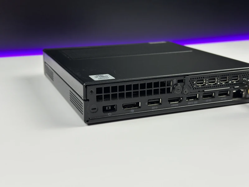 Lenovo ThinkStation P340 Tiny - i5-10500T, Quadro P620, Wi-Fi. Kompaktowy komputer z obsługą wielu monitorów i certyfikowanym układem graficznym.