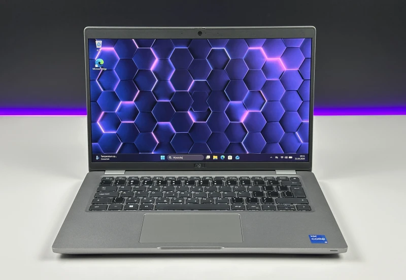 Dell Latitude 5420 z i5-1145G7 – wydajny laptop biznesowy do pracy biurowej, nauki i codziennych zadań. Mobilny, szybki, niezawodny i profesjonalny.