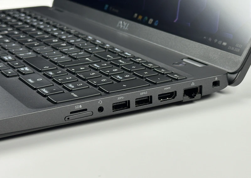Dell Latitude 5500 - procesor i7-8665U, ekran 15.6", modem LTE. Solidny laptop biznesowy z pełnowymiarową klawiaturą i złączem USB-C. Dell Latitude 5500 - procesor i7-8665U, ekran 15.6", modem LTE. Solidny laptop biznesowy z pełnowymiarową klawiaturą i złączem USB-C.