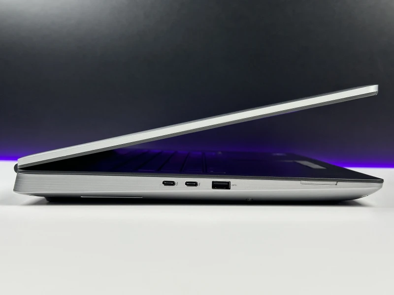 Dell Precision 7760 z i7-11850H, RTX A4000 8GB i ekranem 17,3” FHD. Profesjonalny, biznesowy laptop do renderingu, modelowania i pracy technicznej.