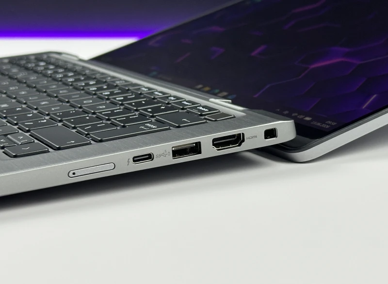 Dell Latitude 7330 2in1 - i5-1245U, 13.3" FHD dotykowy. Biznesowy laptop z LTE, Smart Card i czytnikiem linii papilarnych – idealny do pracy mobilnej.