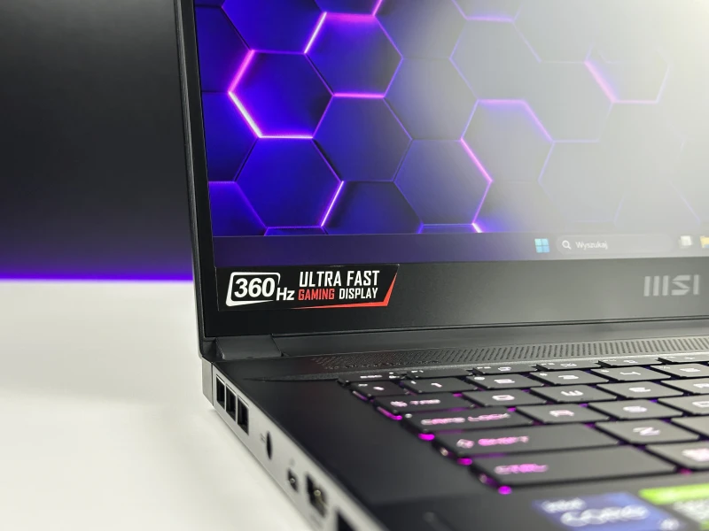 MSI GS66 Stealth 11UH - i9-11900H, 360Hz, RTX 3080. Gamingowy laptop z klawiaturą RGB i matrycą 360Hz stworzoną do rywalizacji e-sportowej.