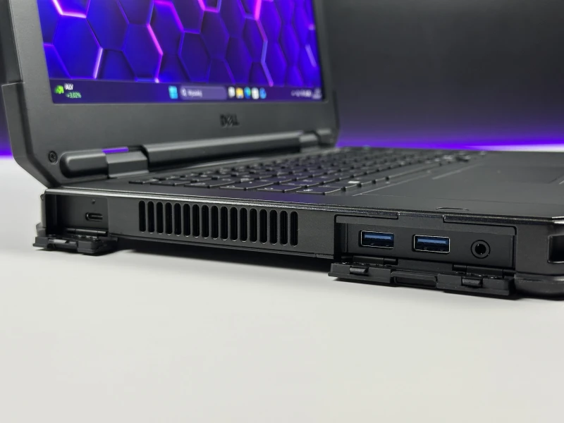 Dell Latitude 5420 Rugged - i5-8350U, 14" FHD dotyk, LTE. Wzmocniona konstrukcja, dwie baterie, rysik w obudowie i podświetlana klawiatura RGB.