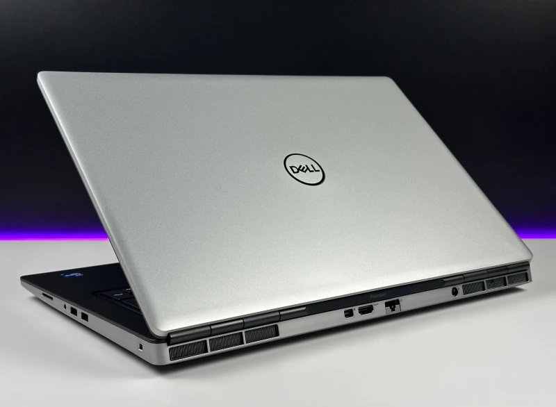Dell Precision 7760 i7-11850H, RTX A3000, matryca 17,3" 4K 120Hz – mobilna stacja robocza do CAD, 3D i zaawansowanych projektów z klawiaturą US.