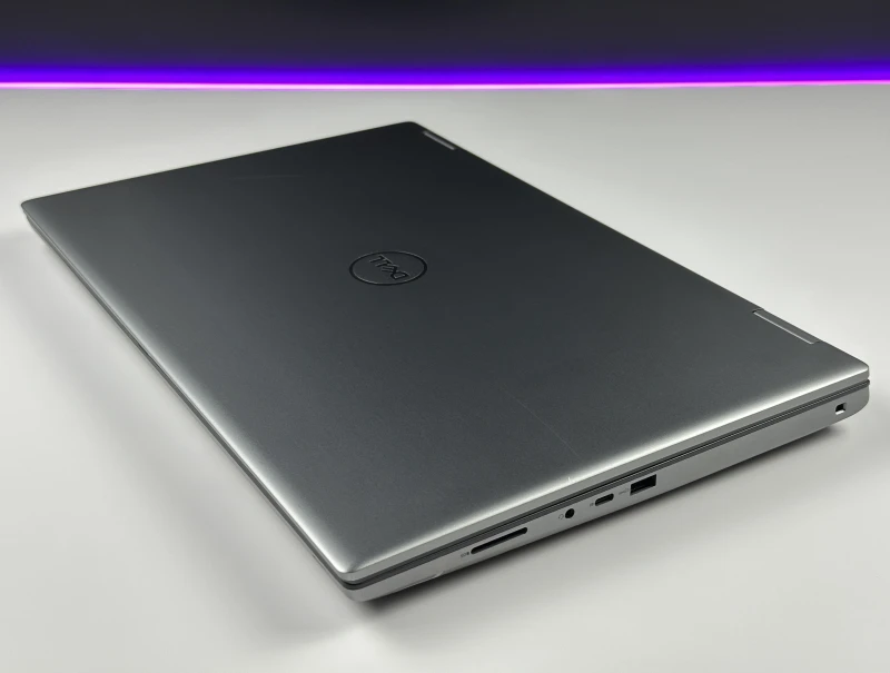 Dell Precision 7770 - i9-12950HX, 64GB CAMM, RTX A4500. Stacja robocza z wydajnym systemem chłodzenia do pracy pod dużym obciążeniem.