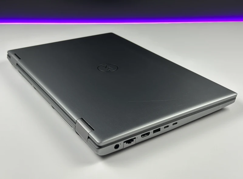 Dell Precision 7770 - i9-12950HX, 64GB CAMM, RTX A4500. Stacja robocza z wydajnym systemem chłodzenia do pracy pod dużym obciążeniem.