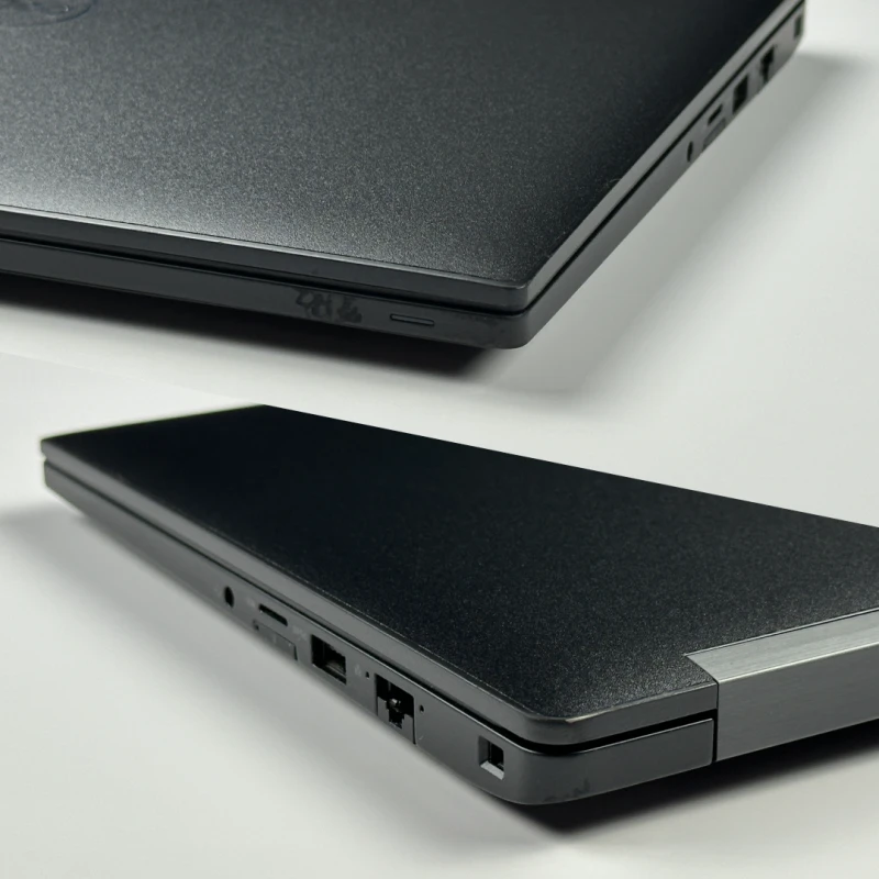 Dell Latitude 7490 - i7-8650U, 14" FHD. Biznesowy laptop z klawiaturą US, kompaktową konstrukcją i złączem USB-C do nowoczesnej pracy.