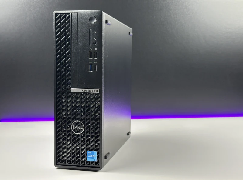 Dell OptiPlex 5000 SFF - i3-12300, Intel UHD Graphics 730. Komputer biznesowy z kompaktową obudową zapewniającą łatwy dostęp do podzespołów.
