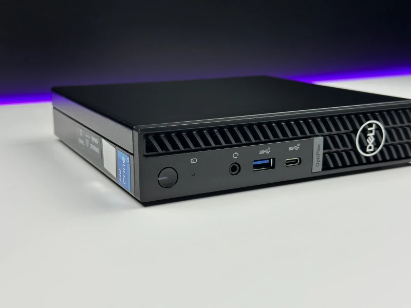 Dell OptiPlex 7020 Micro - komputer biznesowy z procesorem 14. generacji, obsługą wielu monitorów i wyjątkowo kompaktową konstrukcją.