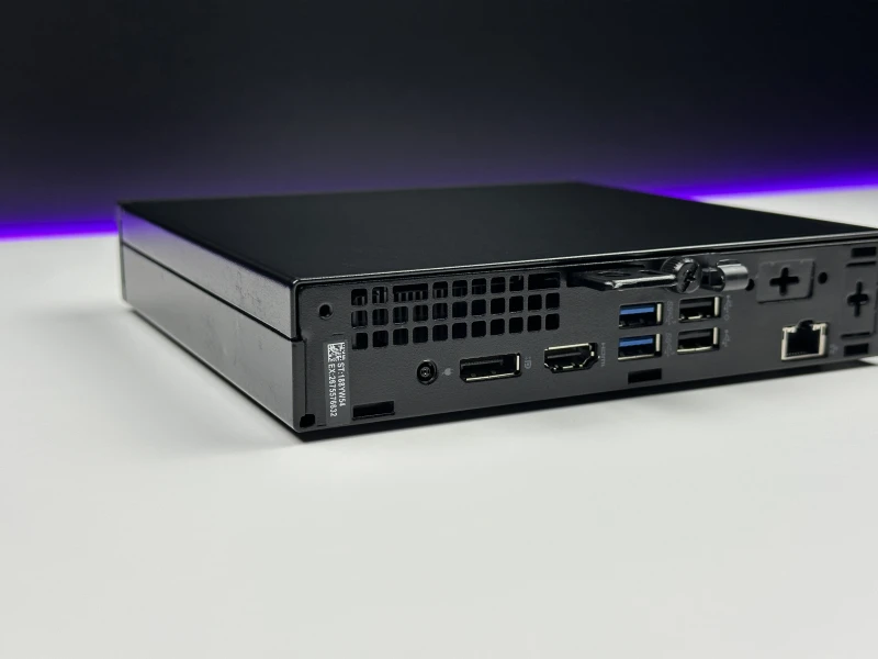 Dell OptiPlex 7020 Micro - komputer biznesowy z procesorem 14. generacji, obsługą wielu monitorów i wyjątkowo kompaktową konstrukcją.