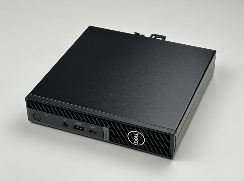 Dell OptiPlex 7020 Micro - komputer biznesowy z procesorem 14. generacji, obsługą wielu monitorów i wyjątkowo kompaktową konstrukcją.