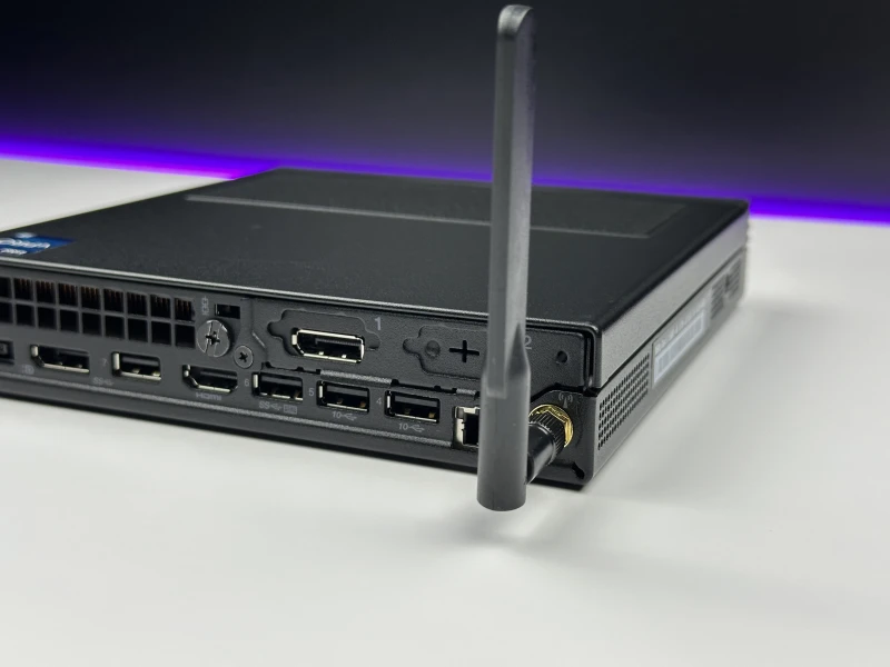 Lenovo ThinkCentre M90q Gen 5 Tiny - Intel UHD Graphics 770, Wi-Fi. komputer biznesowy z procesorem 14. generacji i obsługą do czterech monitorów.