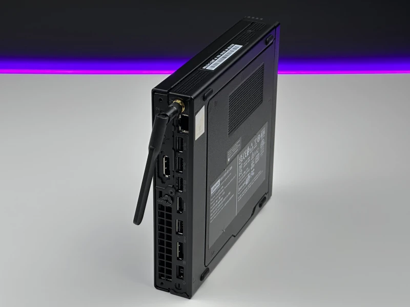 Lenovo ThinkCentre M90q Gen 5 Tiny - Intel UHD Graphics 770, Wi-Fi. komputer biznesowy z procesorem 14. generacji i obsługą do czterech monitorów.