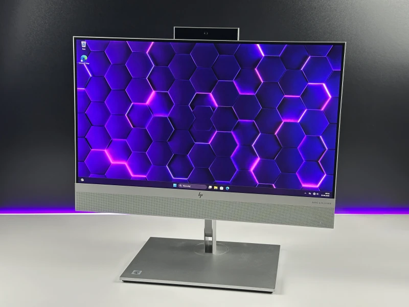 HP EliteOne 800 G6 AIO - i5-10500, 23.8" FHD dotyk, kamera, Wi-Fi. Elegancki komputer All-in-One z regulowaną podstawą i cienkimi ramkami.