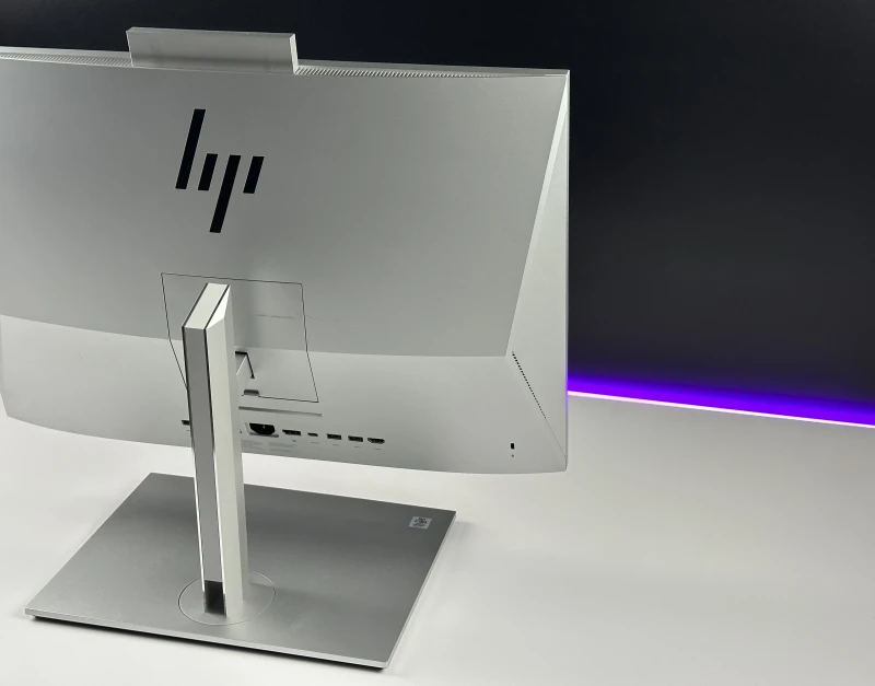 HP EliteOne 800 G6 AIO - i5-10500, 23.8" FHD dotyk, kamera, Wi-Fi. Elegancki komputer All-in-One z regulowaną podstawą i cienkimi ramkami.