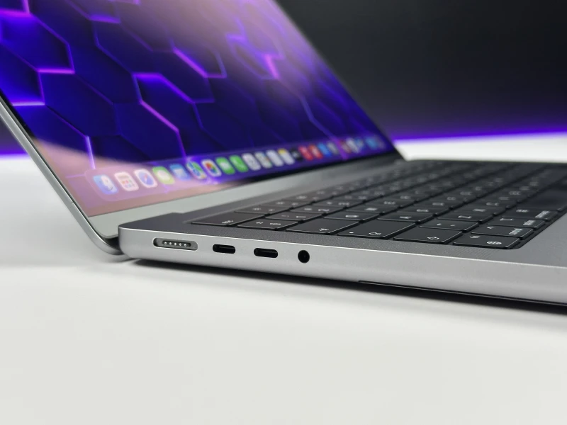 MacBookPro 14 A2442 M1 Pro シルバー 32GBジャンク Apple MacBook Pro 14 A2442 M1 Pro 32GB 512GB 120Hz Space Gray