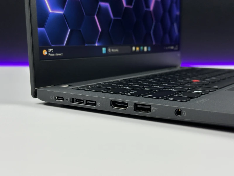Lenovo ThinkPad T14s Gen 2 i7-1165G7 16GB RAM. Wydajny laptop biznesowy z ekranem FHD do analiz, dokumentów i pracy zdalnej.