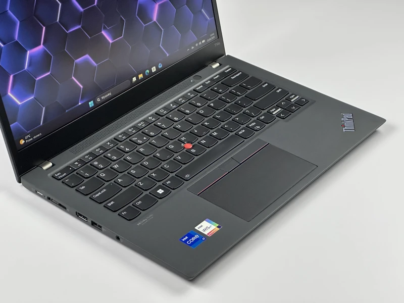 Lenovo ThinkPad T14s Gen 2 i7-1165G7 16GB RAM. Wydajny laptop biznesowy z ekranem FHD do analiz, dokumentów i pracy zdalnej.