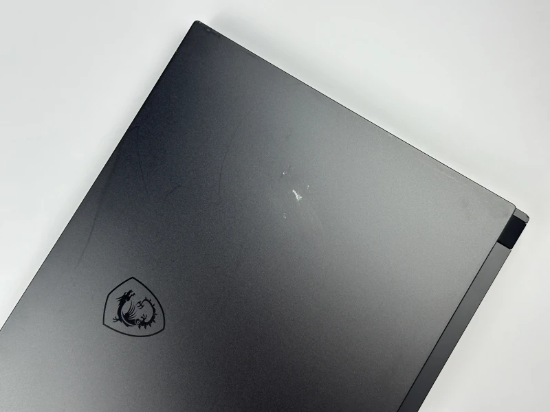 MSI Stealth GS66 12UH z ekranem 15.6" QHD 240Hz, RTX 3080 (8GB) i procesorem i7-12700H. Wysoka moc zamknięta w smukłej obudowie.