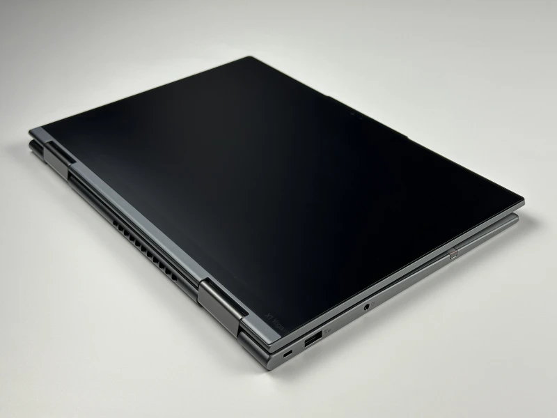 Lenovo ThinkPad X1 Yoga Gen7 - i5-1250P, FHD+ dotyk z filtrem prywatyzującym. Konwertowalny laptop z rysikiem w obudowie i aluminiową konstrukcją.